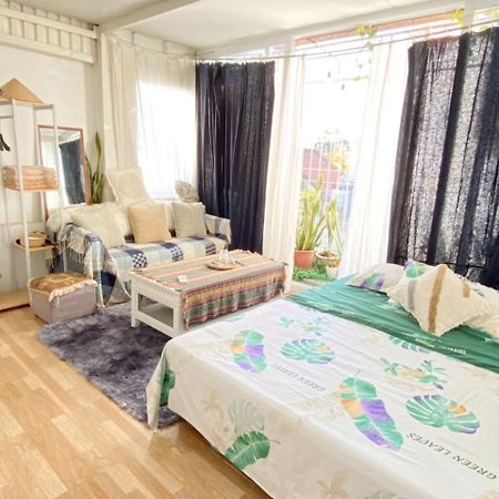 Luna Old Quarter Homestay Room #5 Ханой Екстер'єр фото